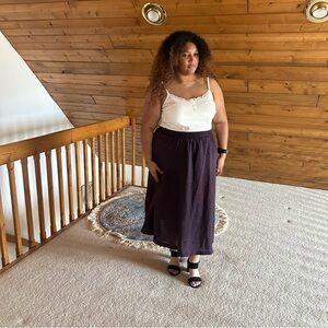 Navy and red floral 90s plus size skirt